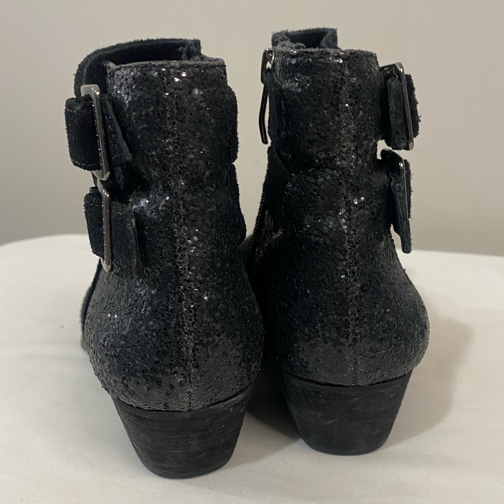 Vince Camuto Women's Size 7B/37 Madalline Black Glitter Suede Ankle Boot Buckle - Picture 7 of 11